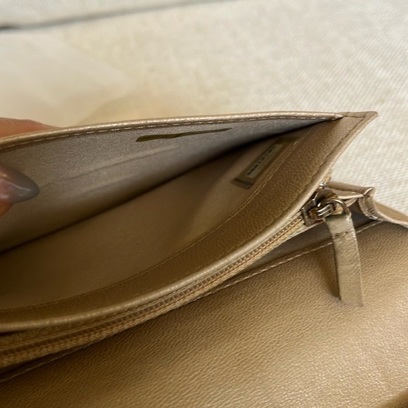 Chanel Hot Pink Camellia Bifold Wallet - Picture 12 of 13